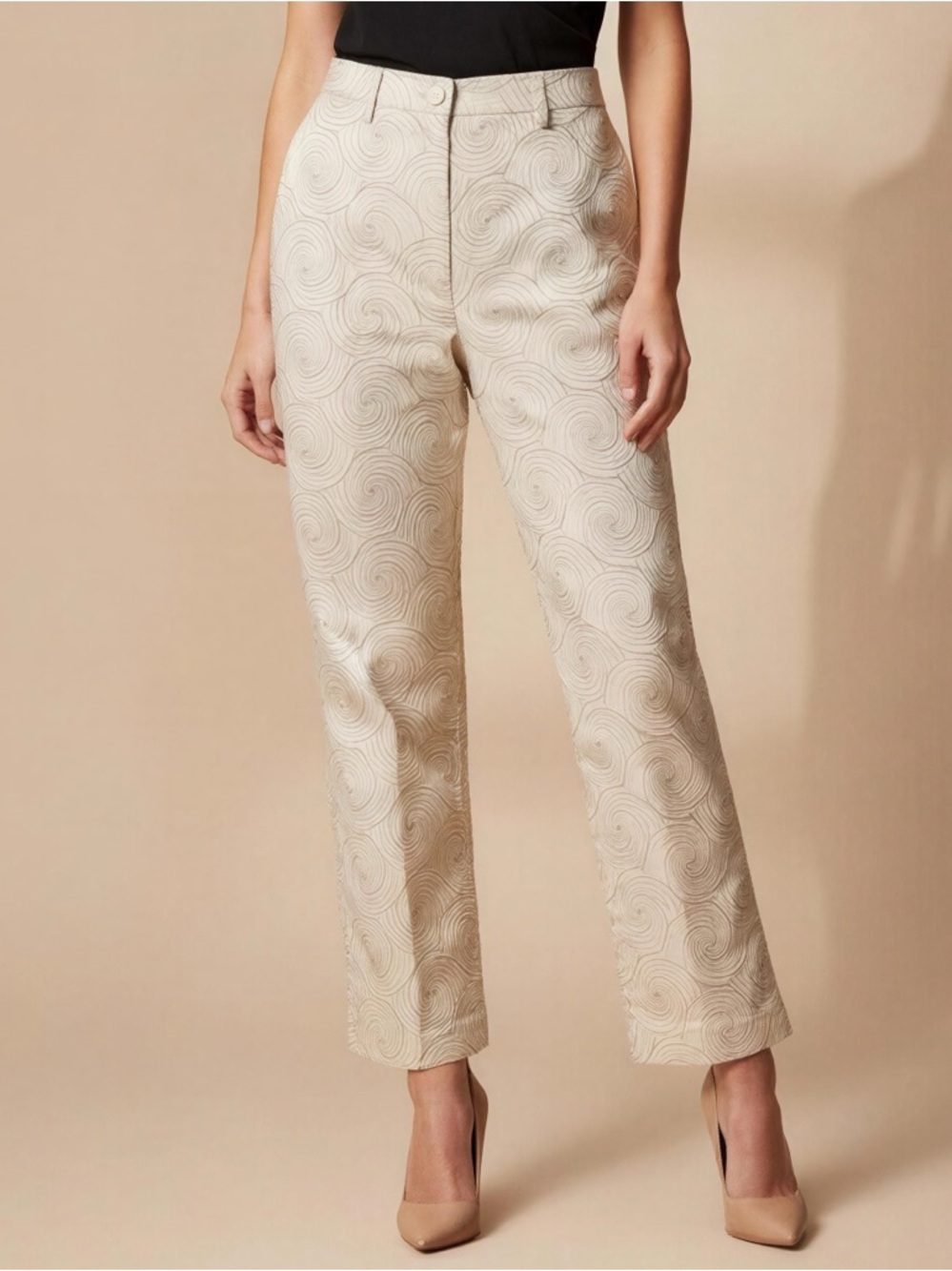 Cambio Modern Classics White & Beige Embroidered Swirls Cropped Pants Slit 6